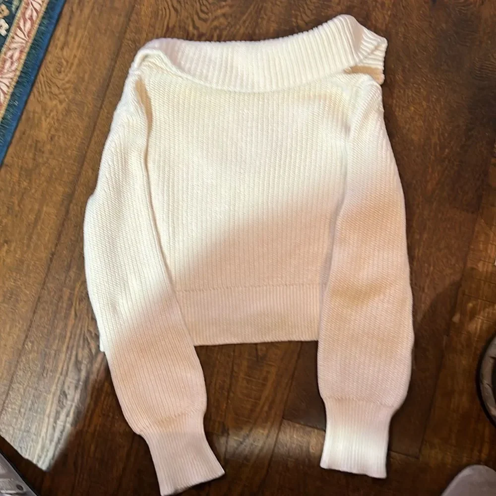 Sky to Moon cute Cream Zip Front Knit Sweatert M. WT234 - Picture 4 of 5